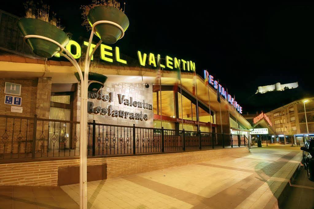 Hotel Valentin Aguilar de Campóo Kültér fotó